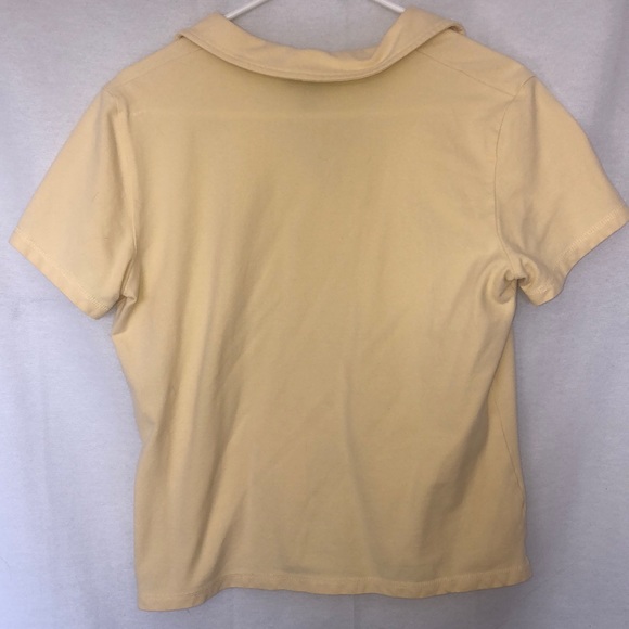 yellow, collared shirt - Picture 2 of 3